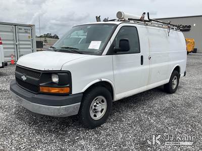 2014 Chevrolet Express G2500 Cargo Van