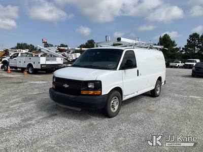 2016 Chevrolet Express G2500 Cargo Van