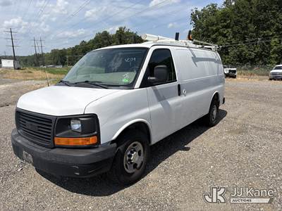 2012 Chevrolet Express G2500 Cargo Van