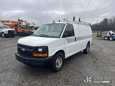 2011 Chevrolet Express G2500 Cargo Van