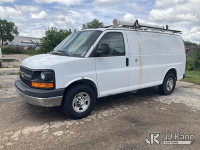 2014 Chevrolet Express G2500 Cargo Van