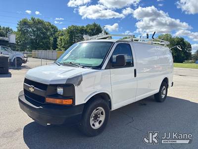 2011 Chevrolet Express G2500 Cargo Van