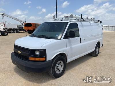 2015 Chevrolet Express G2500 Cargo Van
