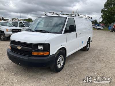 2015 Chevrolet Express G2500 Cargo Van