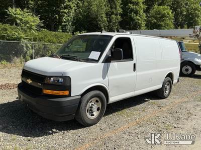 2018 Chevrolet Express G2500 Cargo Van