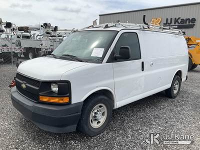 2017 Chevrolet Express G2500 Cargo Van