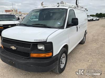 2015 Chevrolet Express G2500 Cargo Van