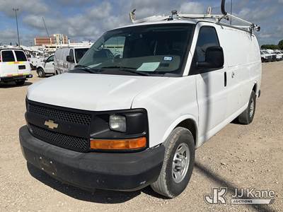 2015 Chevrolet Express G2500 Cargo Van