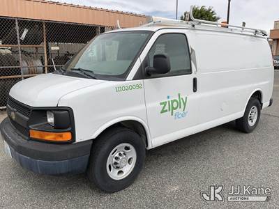 2010 Chevrolet Express G2500 Cargo Van