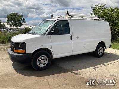 2013 Chevrolet Express G2500 Cargo Van