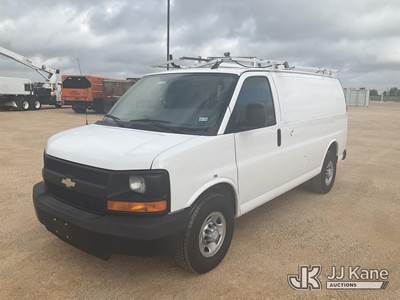 2015 Chevrolet Express G2500 Cargo Van