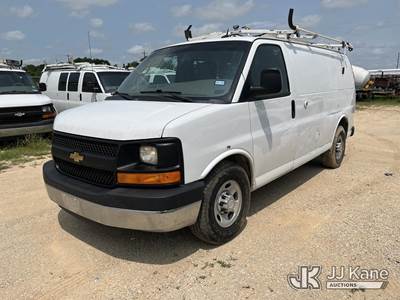 2014 Chevrolet Express G2500 Cargo Van