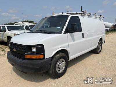 2015 Chevrolet Express G2500 Cargo Van
