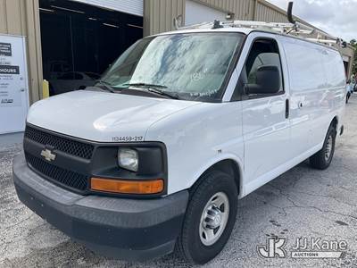 2017 Chevrolet Express G2500 Cargo Van