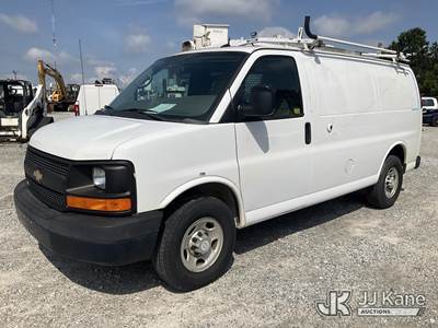 2015 Chevrolet Express G2500 Cargo Van
