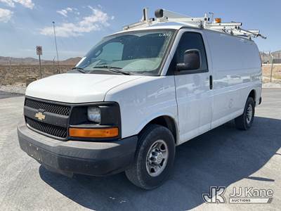 2016 Chevrolet Express G2500 Cargo Van