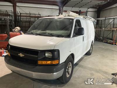 2014 Chevrolet Express G2500 Cargo Van