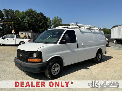 2013 Chevrolet Express G2500 Cargo Van