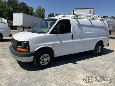 2014 Chevrolet Express G2500 Cargo Van