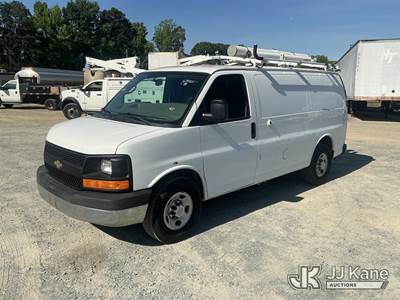 2014 Chevrolet Express G2500 Cargo Van