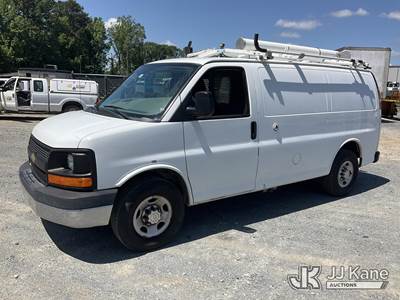 2014 Chevrolet Express G2500 Cargo Van