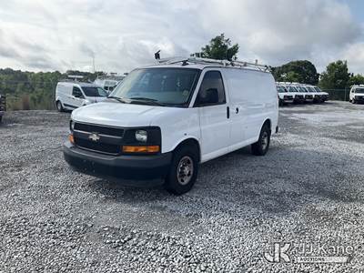 2017 Chevrolet Express G2500 Cargo Van