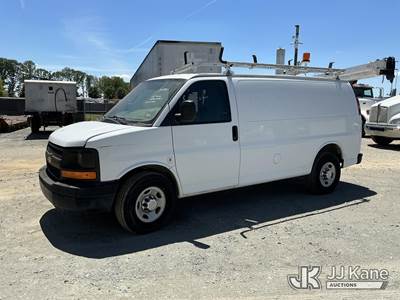 2012 Chevrolet Express G2500 Cargo Van