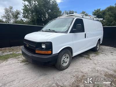 2015 Chevrolet Express G2500 Cargo Van