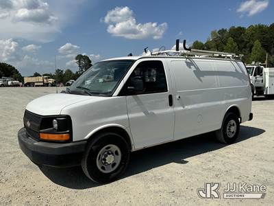 2013 Chevrolet Express G2500 Cargo Van