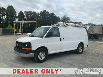 2014 Chevrolet Express G2500 Cargo Van