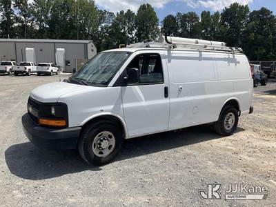 2013 Chevrolet Express G2500 Cargo Van