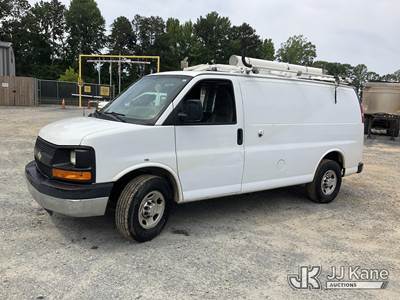 2014 Chevrolet Express G2500 Cargo Van