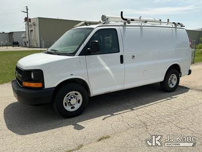 2015 Chevrolet Express G2500 Cargo Van