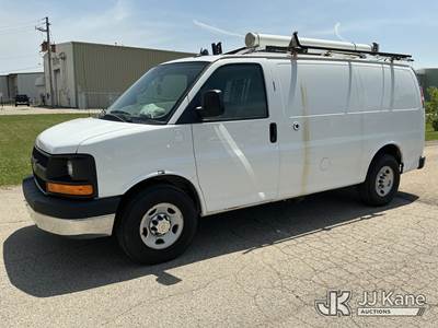 2014 Chevrolet Express G2500 Cargo Van