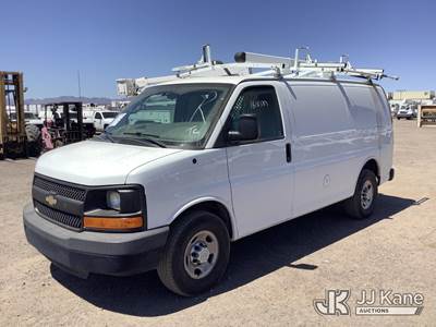 2015 Chevrolet Express G2500 Cargo Van