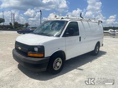 2017 Chevrolet Express G2500 Cargo Van