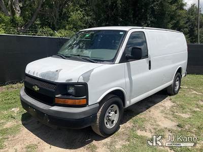 2013 Chevrolet Express G2500 Cargo Van