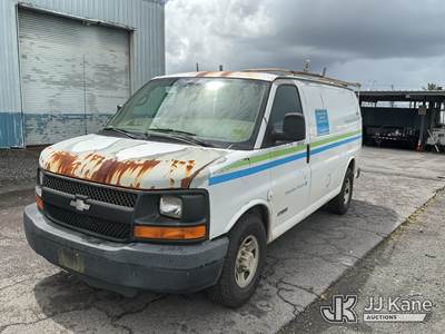 2004 Chevrolet Express G2500 Cargo Van