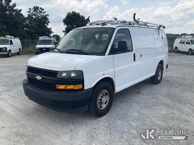 2018 Chevrolet Express G2500 Cargo Van