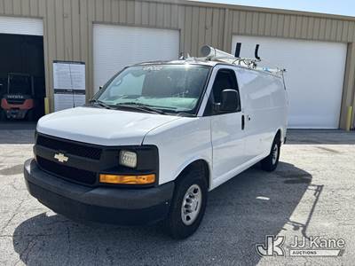 2013 Chevrolet Express G2500 Cargo Van