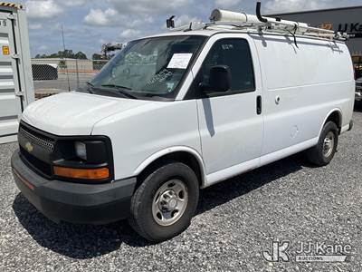 2015 Chevrolet Express G2500 Cargo Van