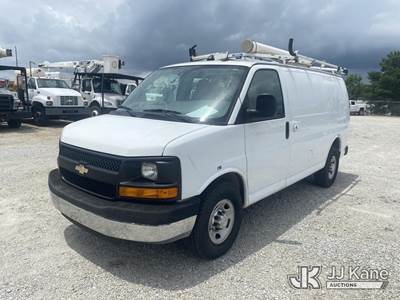 2014 Chevrolet Express G2500 Cargo Van