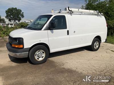 2014 Chevrolet Express G2500 Cargo Van