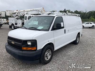 2017 Chevrolet Express G2500 Cargo Van