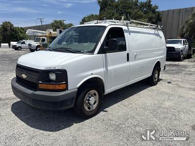 2015 Chevrolet Express G2500 Cargo Van
