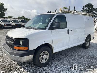 2014 Chevrolet Express G2500 Cargo Van
