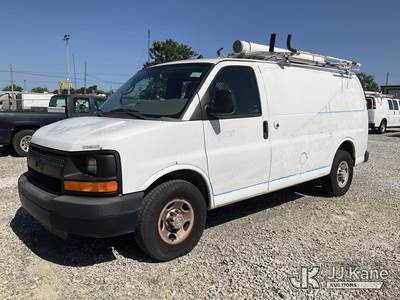 2013 Chevrolet Express G2500 Cargo Van