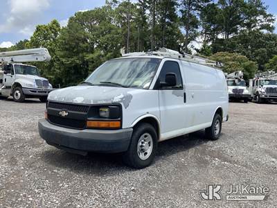 2012 Chevrolet Express G2500 Cargo Van