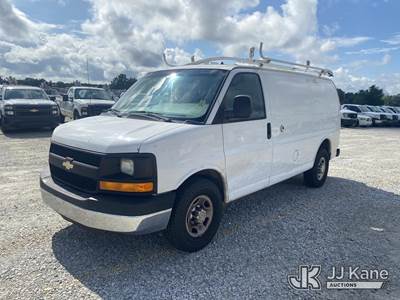 2013 Chevrolet Express G2500 Cargo Van