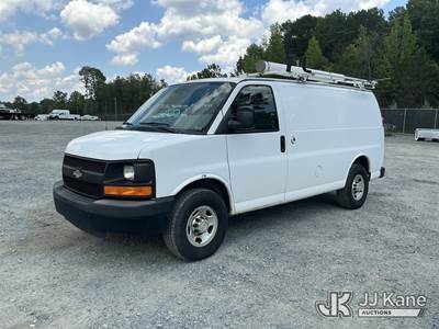 2013 Chevrolet Express G2500 Cargo Van